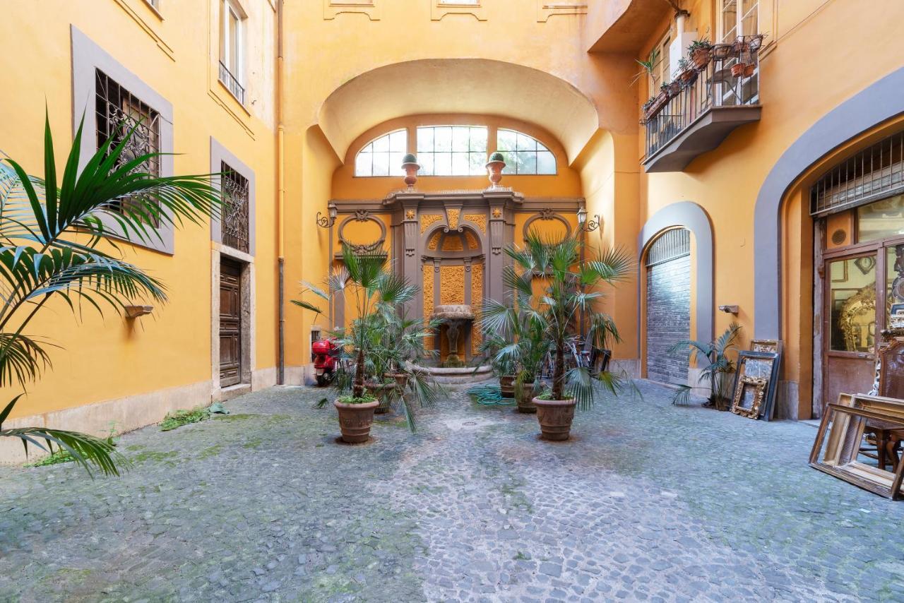 Roma Central Studio Exterior photo